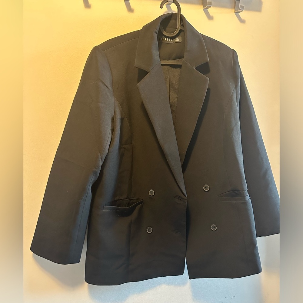 Lioness Oversized Blazer